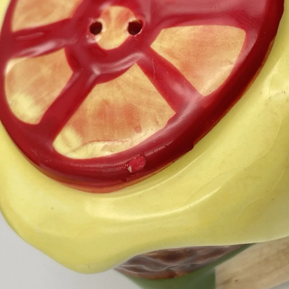 Cheeseburger Delux Salt & Pepper‎ Shakers Ceramic Stackable Pier 1 Imports